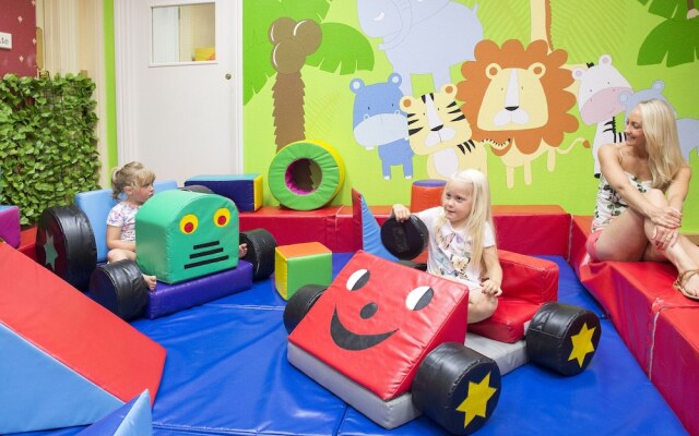 Tolroy Manor Holiday Park