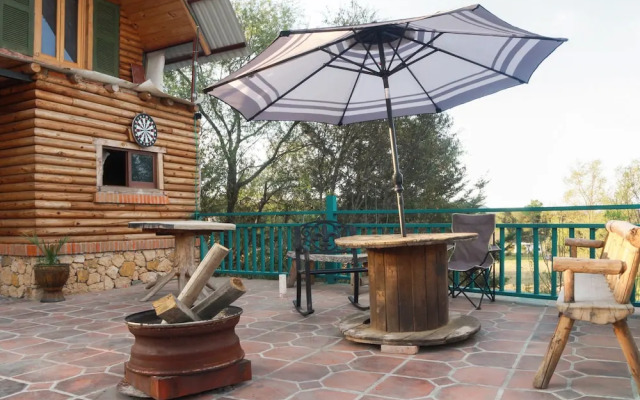 OYO Cabañas La Roca