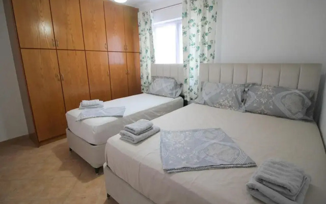 Stunning Sea View 1-bed Apartment in Sarande