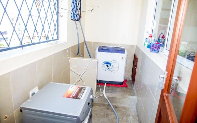 Safiri Kenya Home