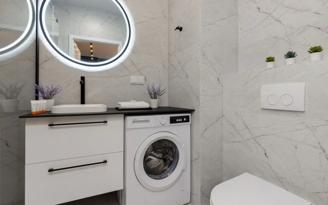 Warsaw Apartament Praga + AC by Renters