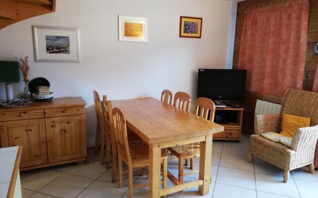 Lovely Apartment in Flaine With Swimming Pool