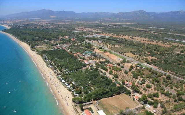 Camping Els Prats Village