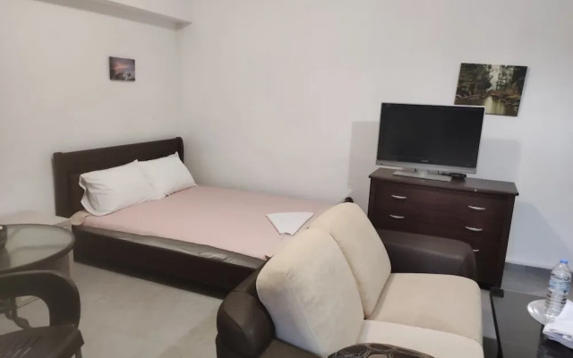 Lovely 1-bed House in Timbaki