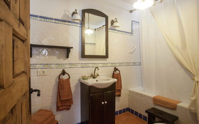 Spacious Holiday Home in Tenerife with Hot Tub & Garden