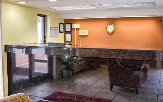 Econo Lodge