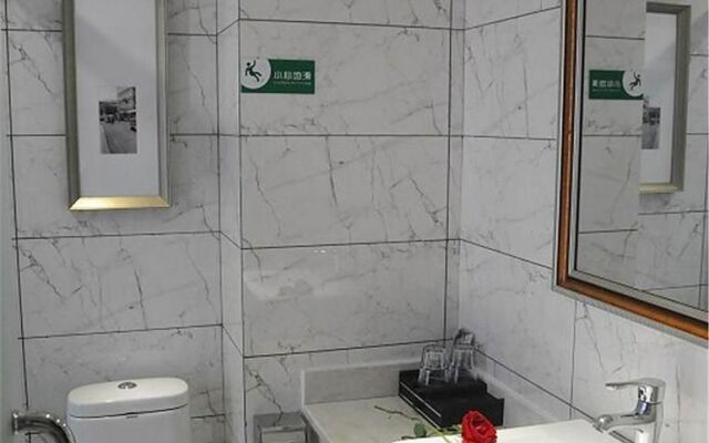 Shengjingyijia Hotel