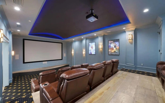 Bourbon Sea by Five Star Properties