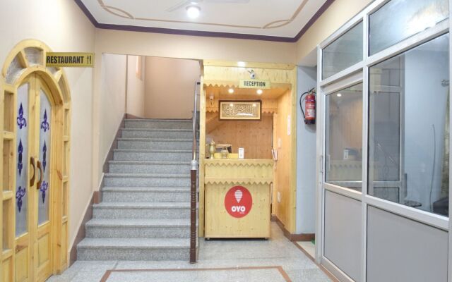 OYO 12202 Hotel Samar