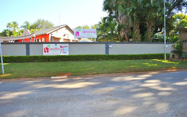 Lapologa Bed and Breakfast
