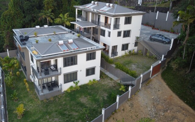Kolibri Holiday Apartments