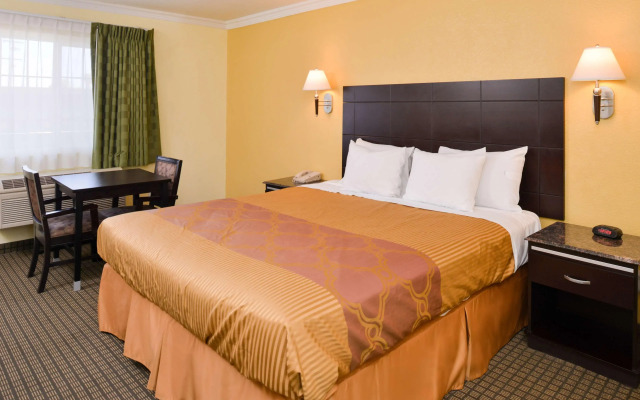 Americas Best Value Inn Rialto