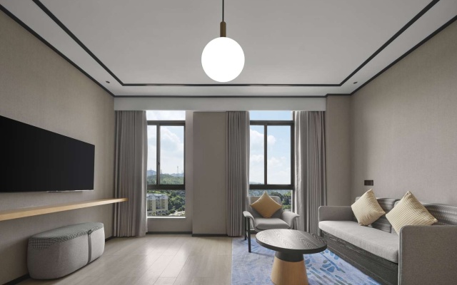 Hilton Garden Inn Huaihua Anjiang – Guest Rooms – Huaihua