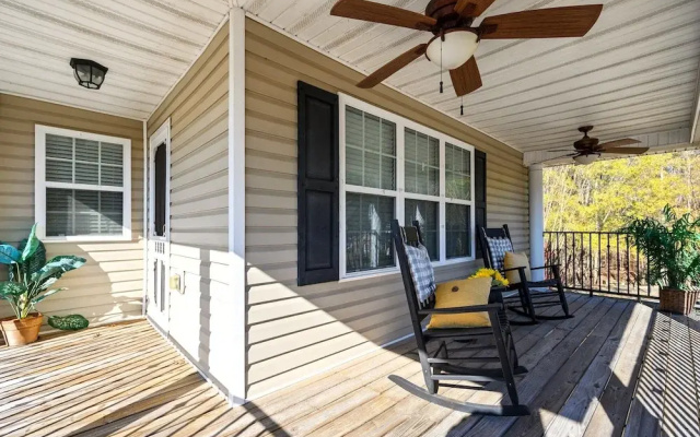 4632 Liberty Square Dr, Acworth