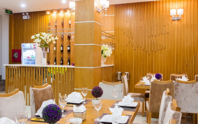 Tu Son Luxury Hotel