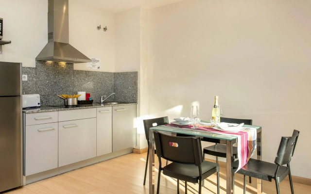 Apartments Sata Park Güell Area