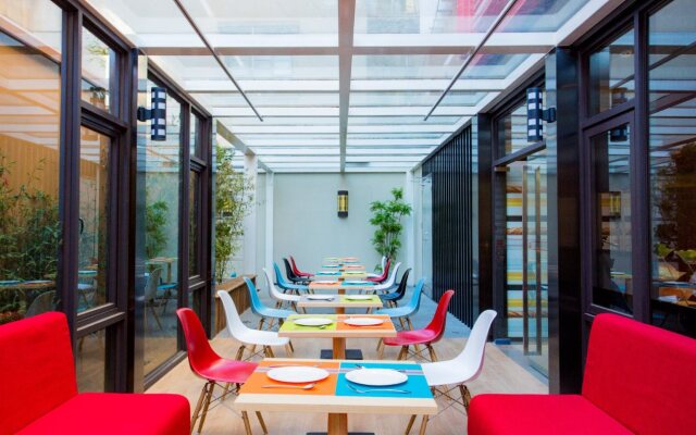 Ibis Kunming Beijing Rd