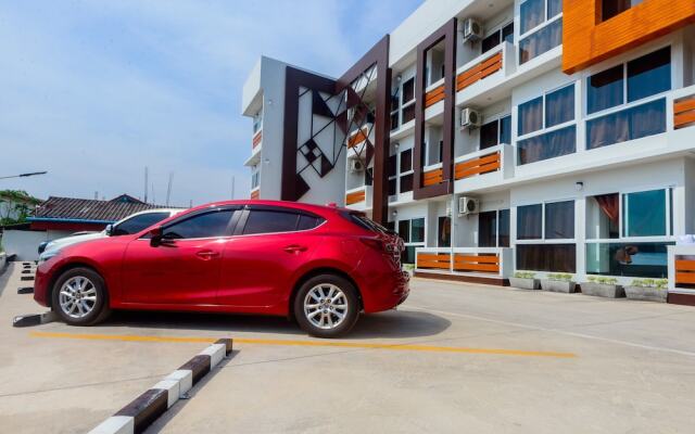 O2 Hotel Sakonnakhon