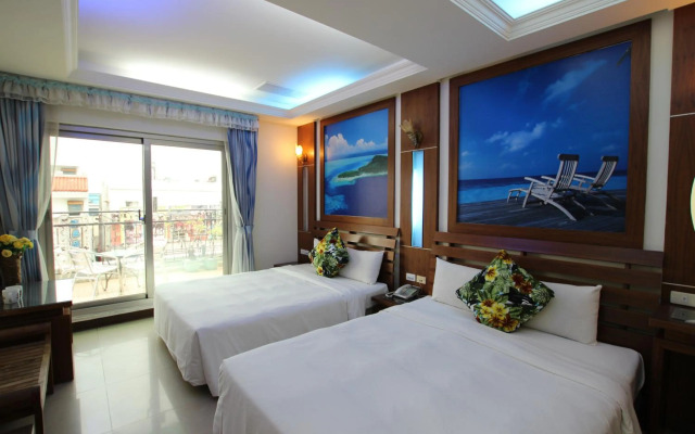Seashell Bay Hotel