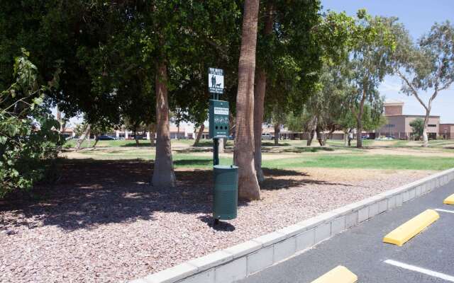 Howard Johnson by Wyndham Yuma