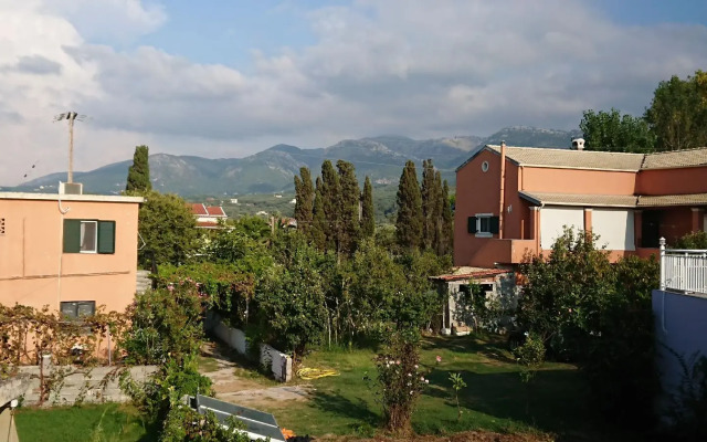 Wings Apartments