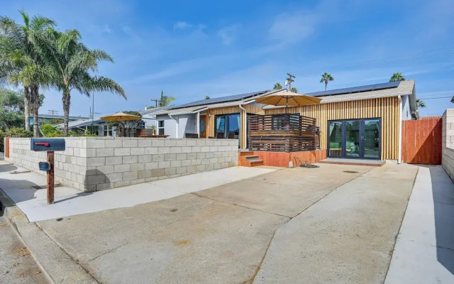 Steps to Beach: 'house Kitsune' in Oceanside