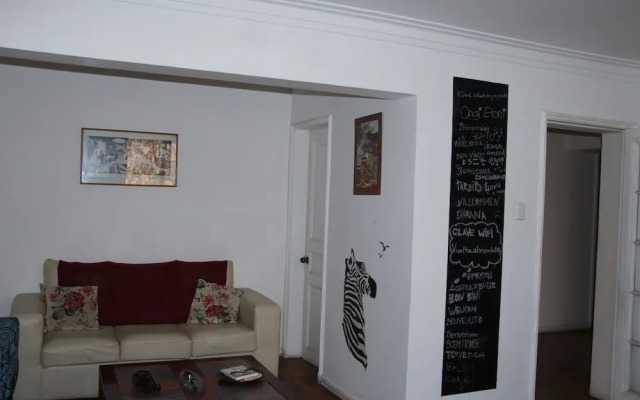 Vuelta Al Mundo Hostel