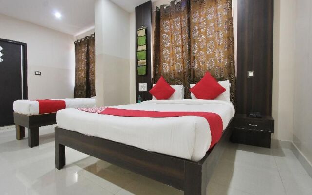 OYO 14520 Habitat Hotel & Suites