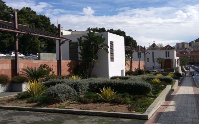 Apto. Bellas Artes Málaga by JITKey