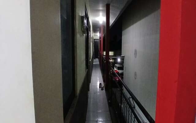 OYO 93861 Adinda Guest House Syariah