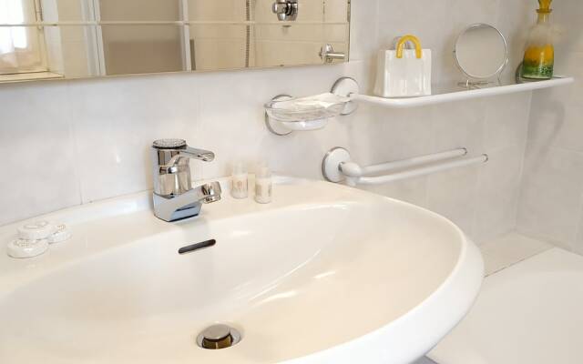 Holiday Apartment In Sanremo Semeria 180