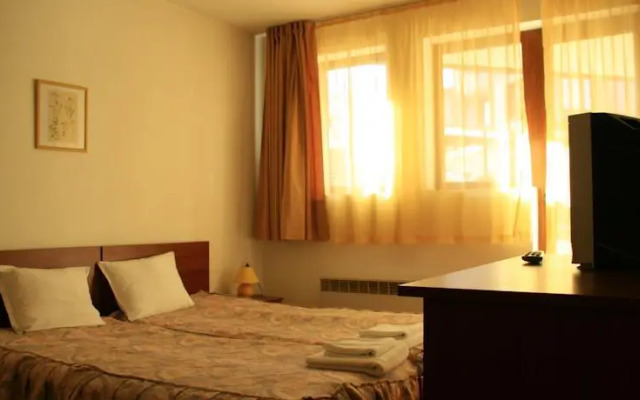 Edelweiss Park Hotel