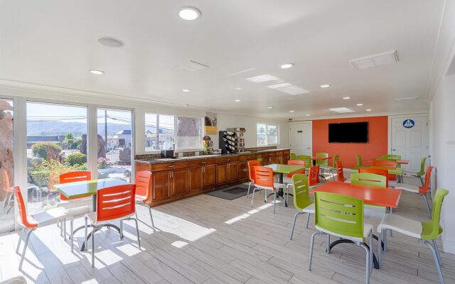 Motel 6 Ukiah, CA - North