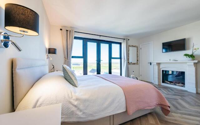 The Marlin Studio  Aqua Blu Beach House