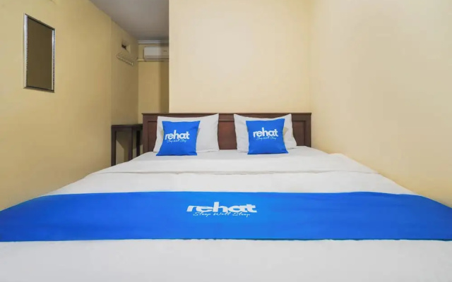 Rehat at Assalam Guest House Syariah – Guest Rooms – Padalarang