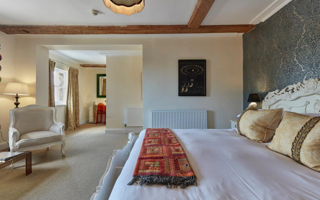 The Angel Hotel