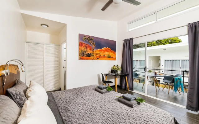 In the Shade Hotel - Coworking - Adults Only