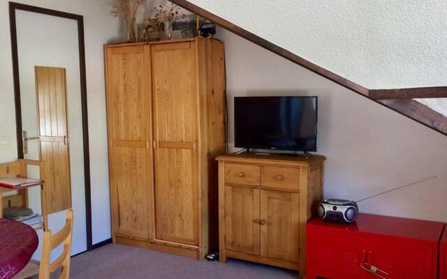 Appartement Vars, 1 pièce, 4 personnes - FR-1-330B-68