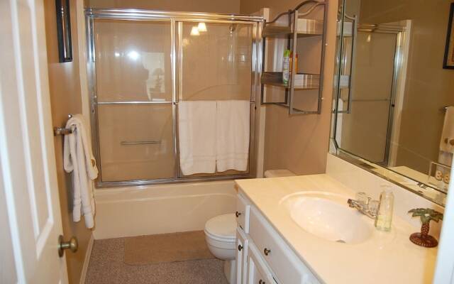 Bingham's Bayside home