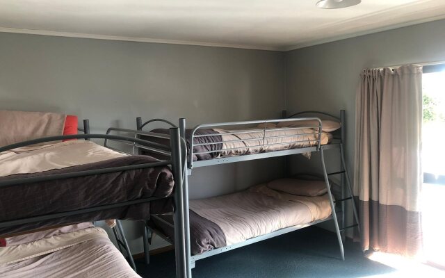 Ivory Towers Backpackers Lodge