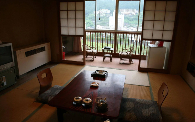 Gero Onsen Okudaya Happoen