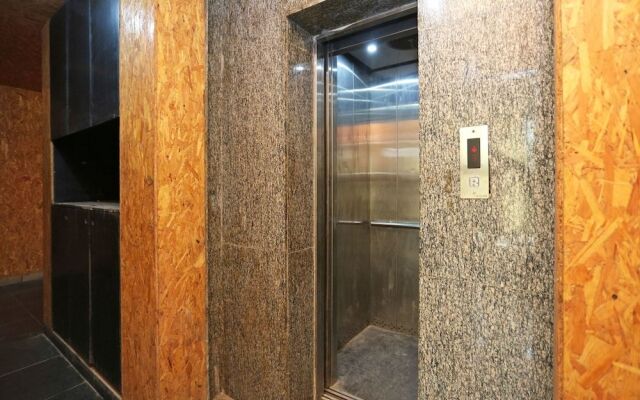 OYO 13592 Royal Stay Inn
