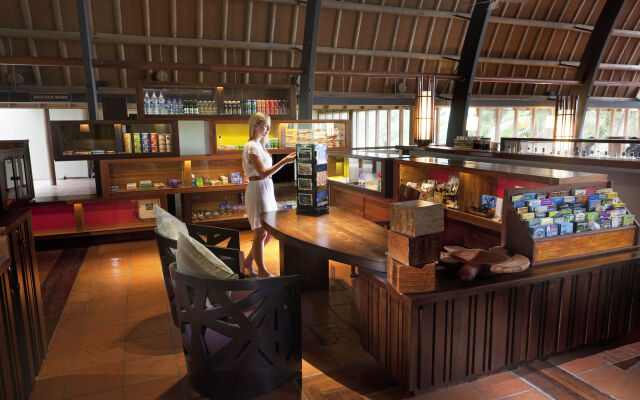 Holiday Inn Resort Vanuatu by IHG