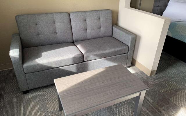 SureStay Hotel by Best Western Olathe