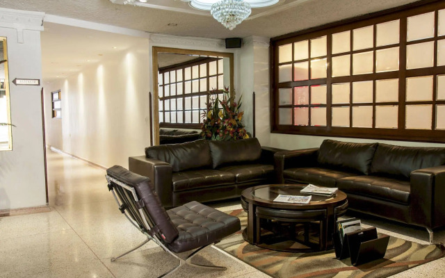 Hotel León Dorado