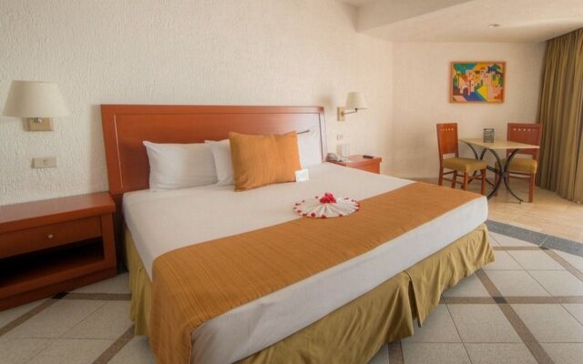 Park Royal Beach Ixtapa - All Inclusive