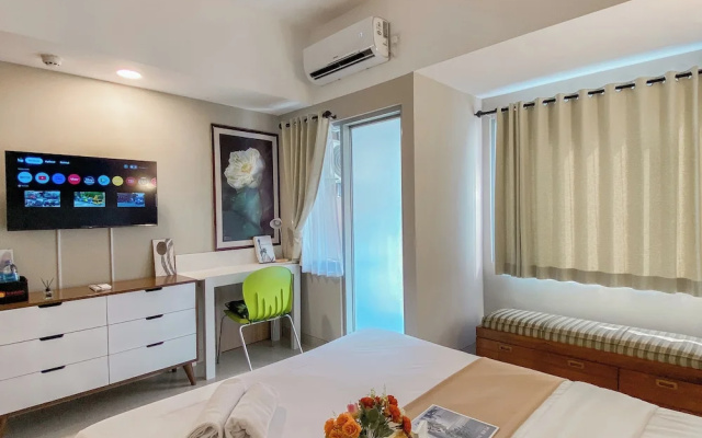Best Place and Homey Studio Apartment LRT City Jatibening – Guest Rooms – Bekasi