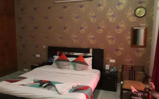 Hotel Ashray by FabHotels