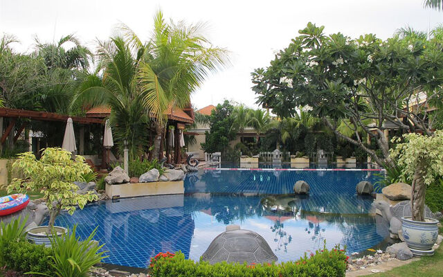 Mae Pim Resort Hotel