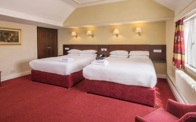 Crewe Arms Hotel